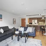 Livestay Luxury 2Br, 2Ba With Balcony In Chelsea