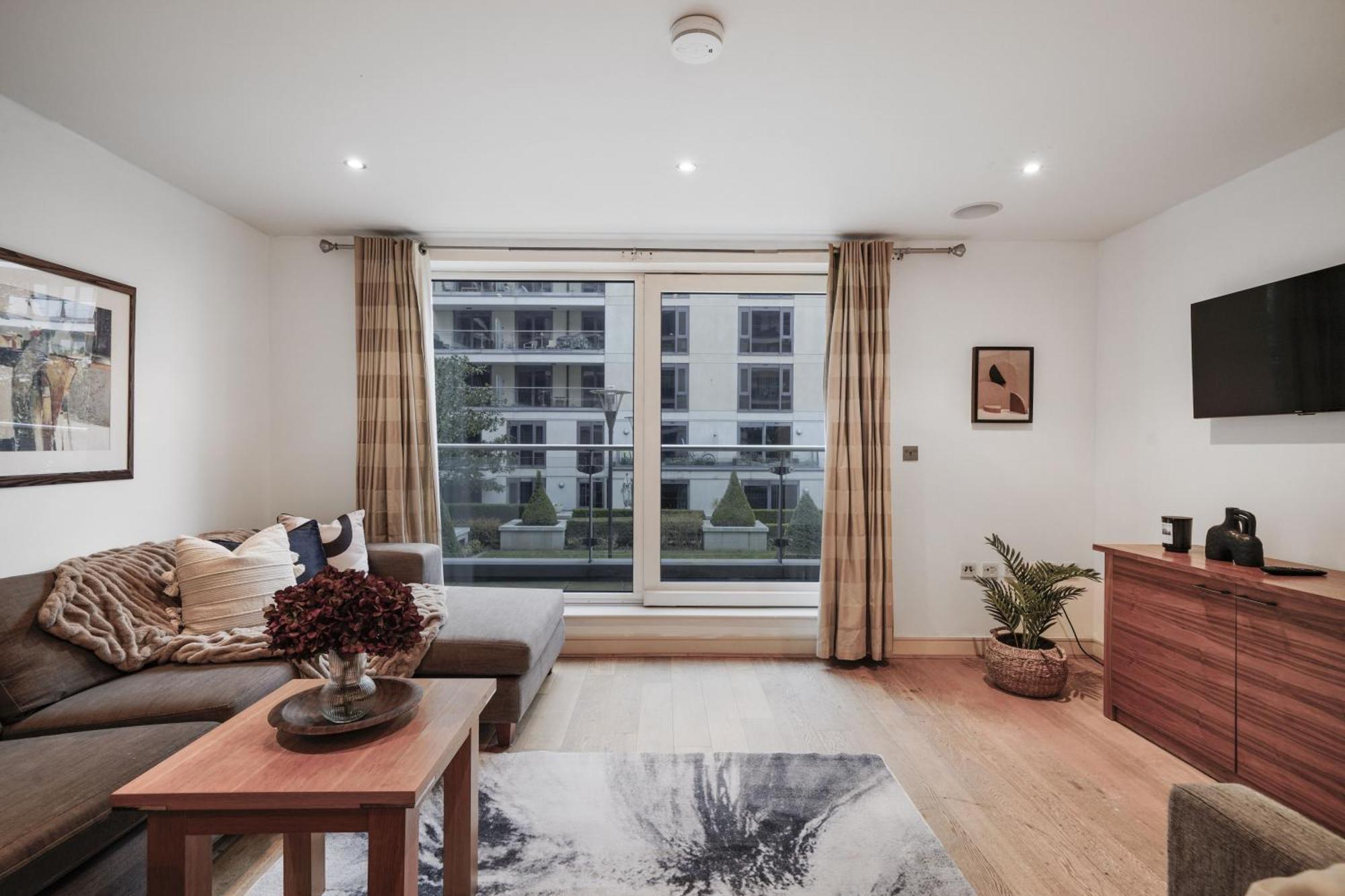 Livestay Luxury 2br, 2ba With Balcony In Chelsea Appartamento Londra